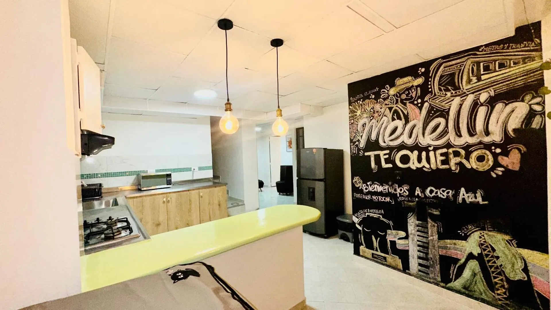 Cozy Apartment In The Heart Of Медельин