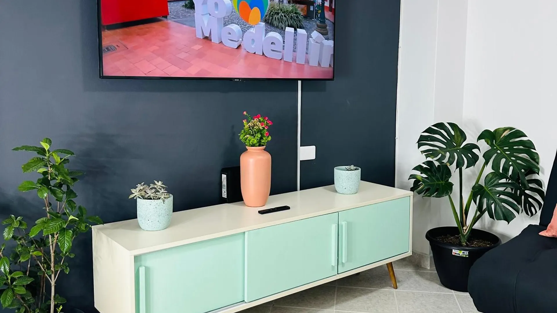 Cozy Apartment In The Heart Of Medellín Kolumbia